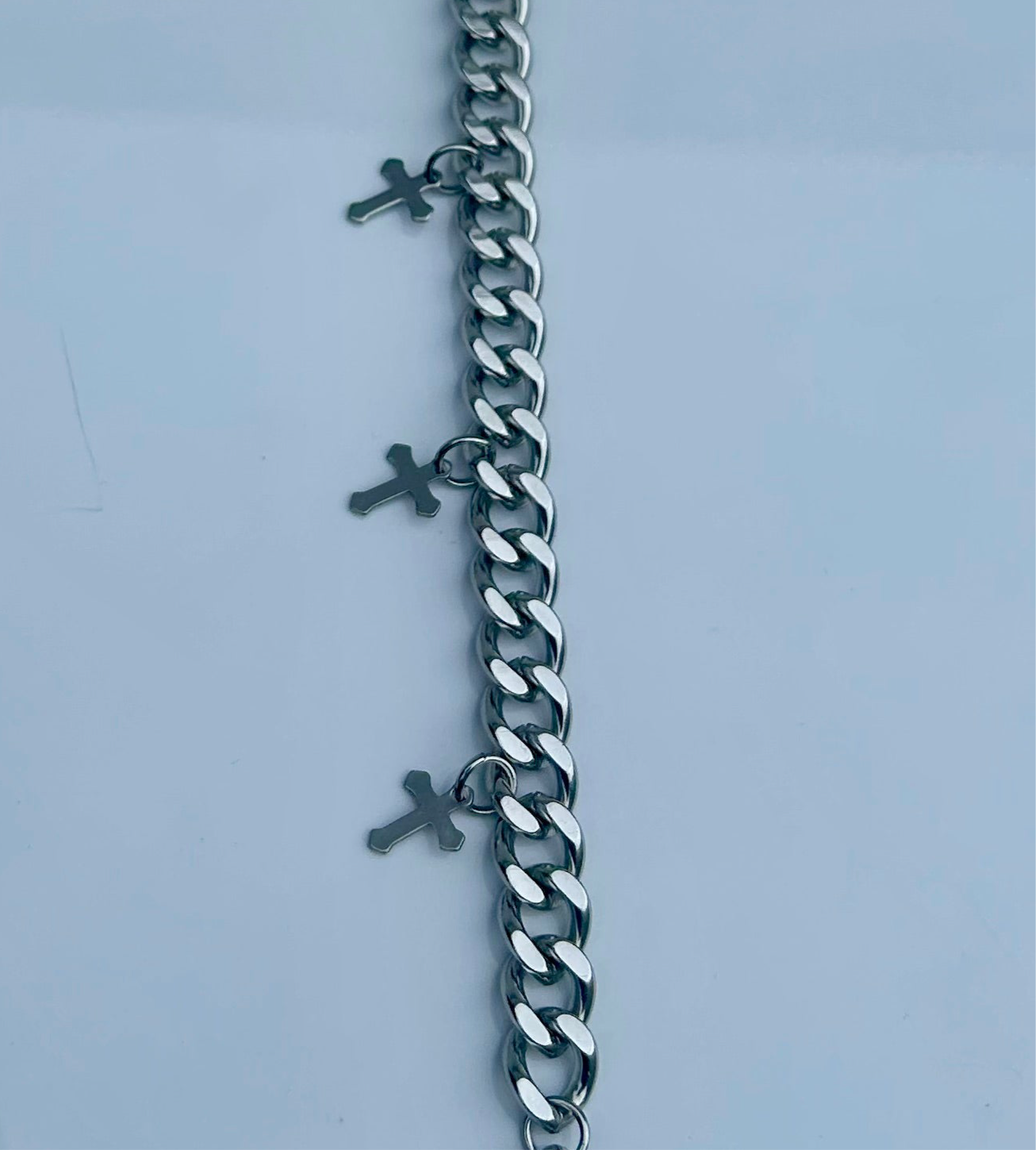 DANGLING FAITH BRACELET