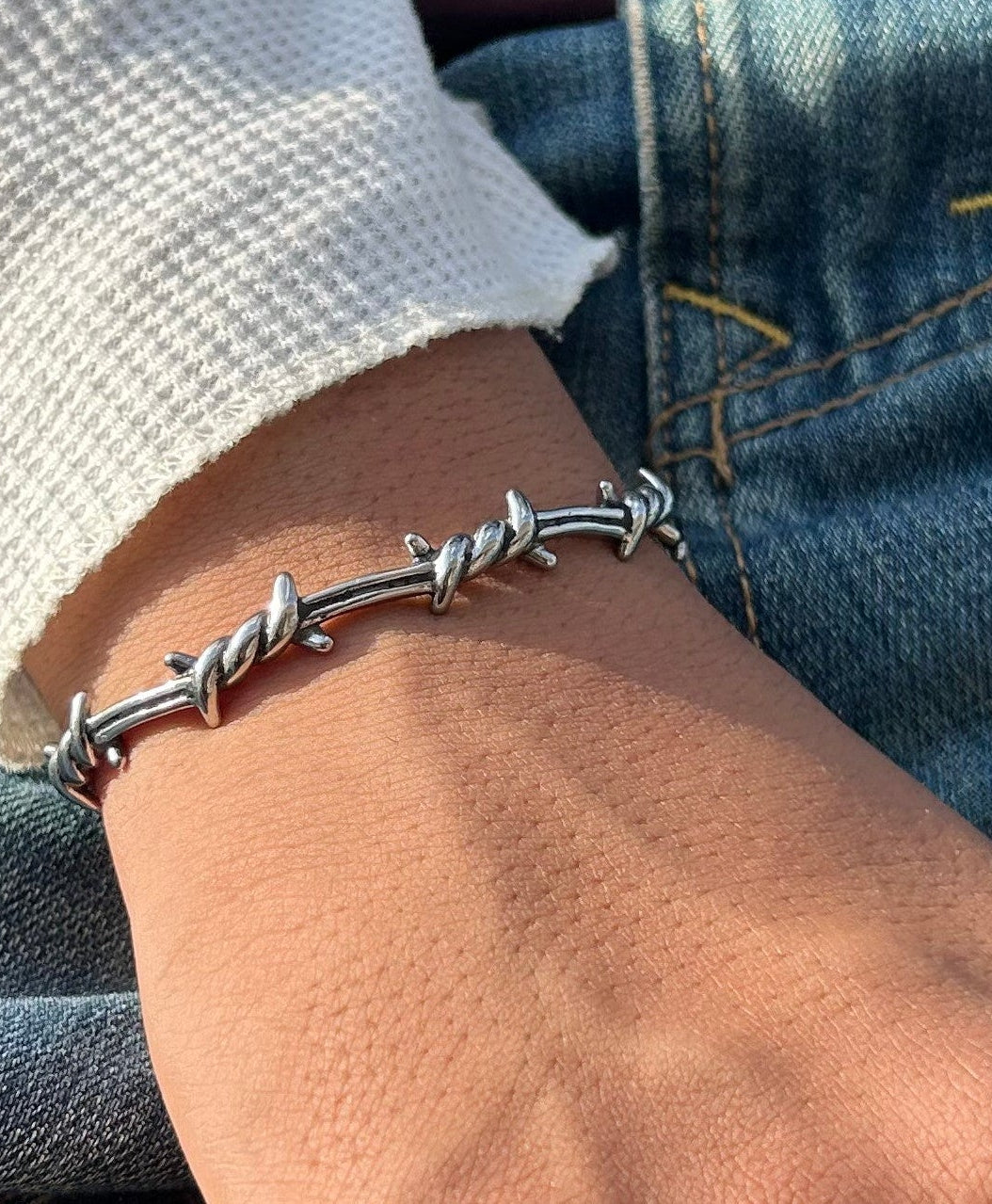 Barbed Cuff