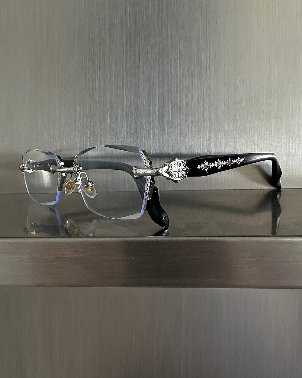 Ch Rimless Glasses (pre-book EDD 15-20 days)