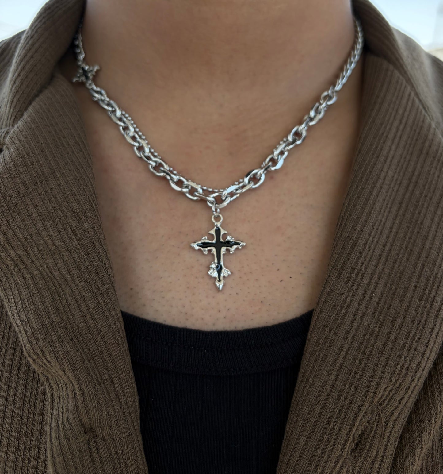 NIGHTREIGN NECKLACE