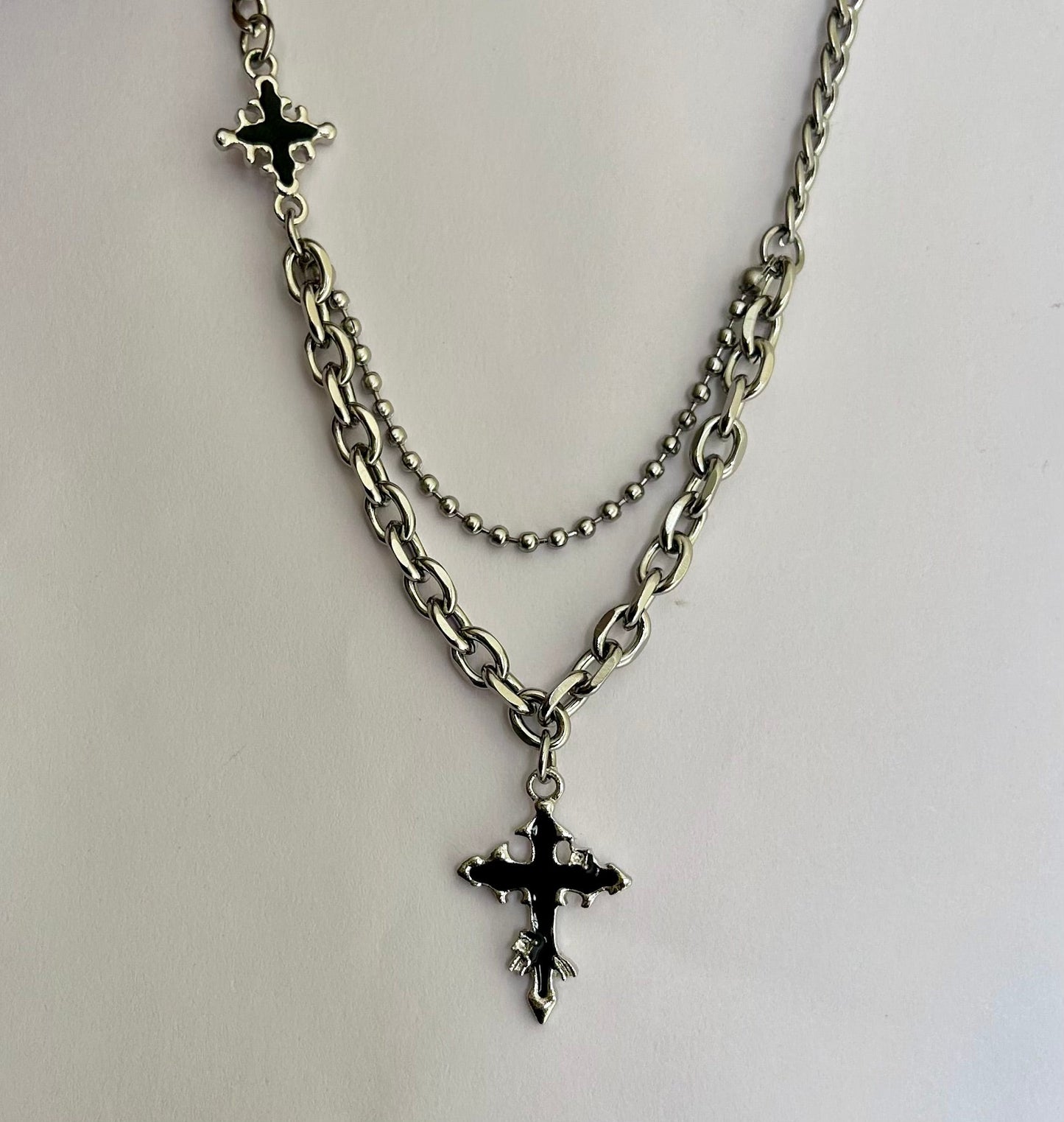 NIGHTREIGN NECKLACE