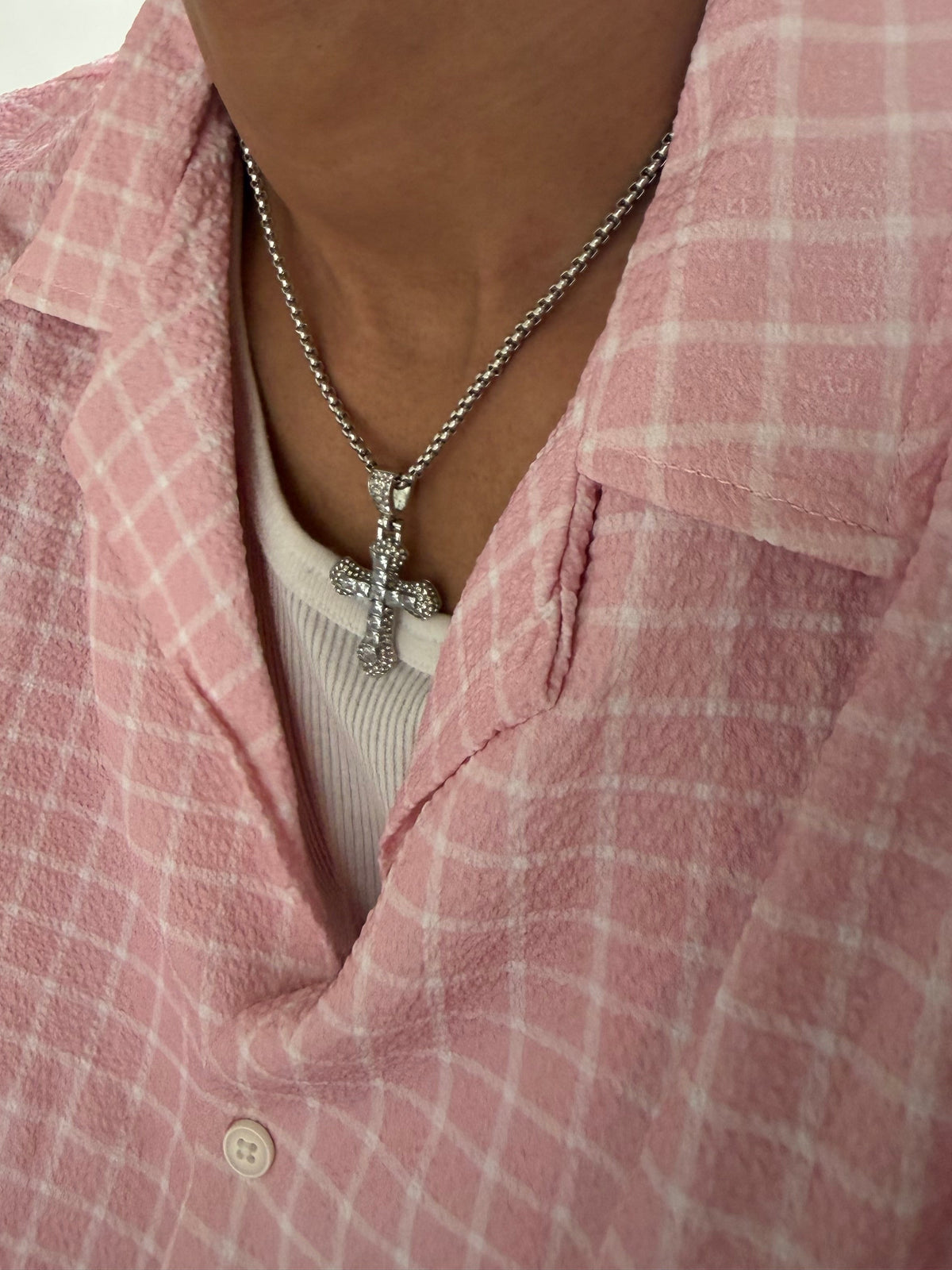 ICED OUT CROSS NECKLACE