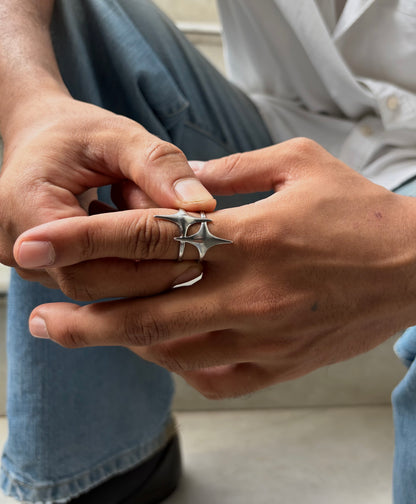 TWINFLARE RING