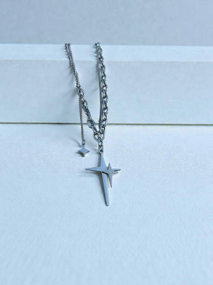 THE COMET NECKLACE