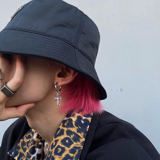 Cross earrings (pierced)