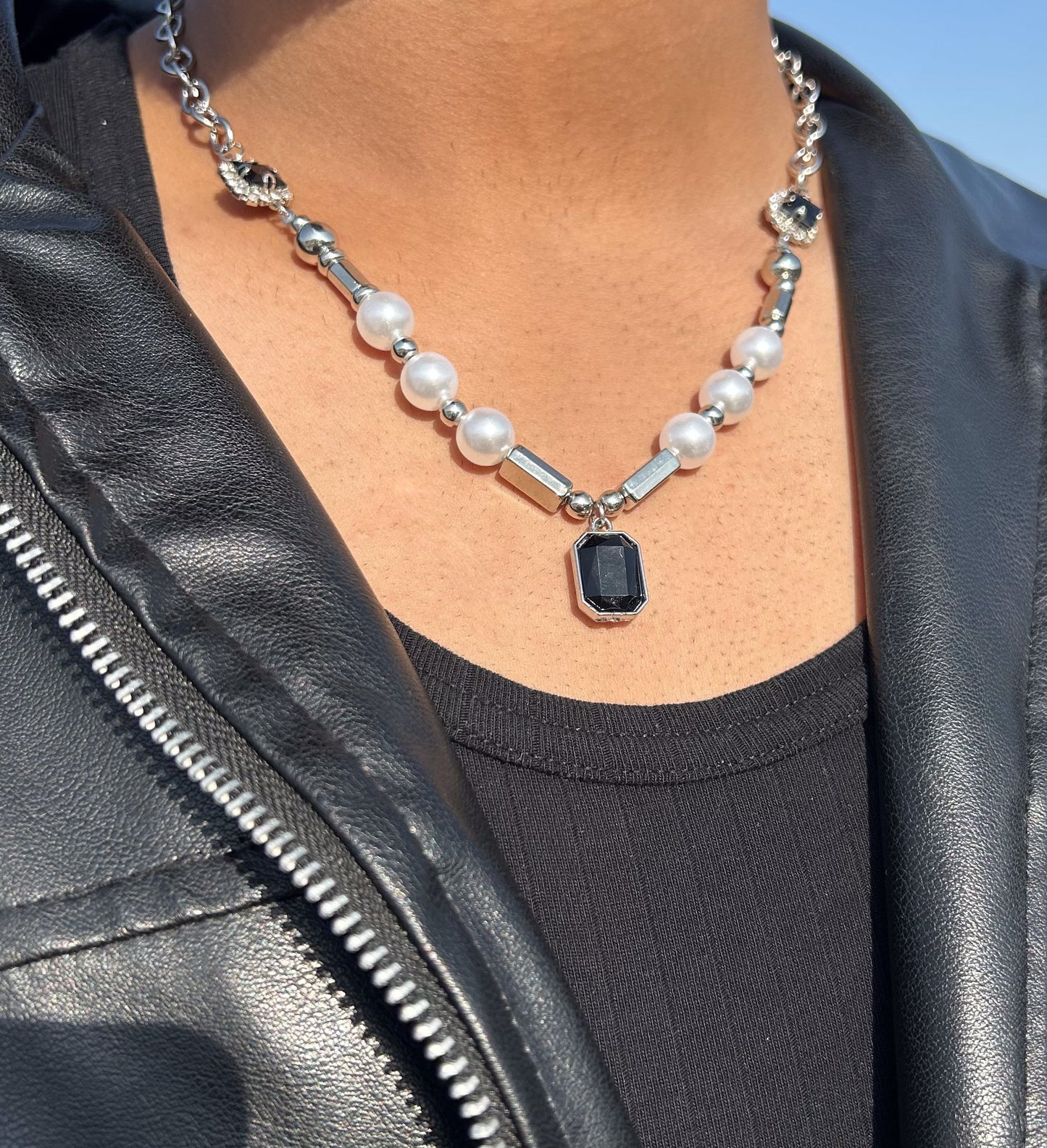 Pearl of Dusk Necklace