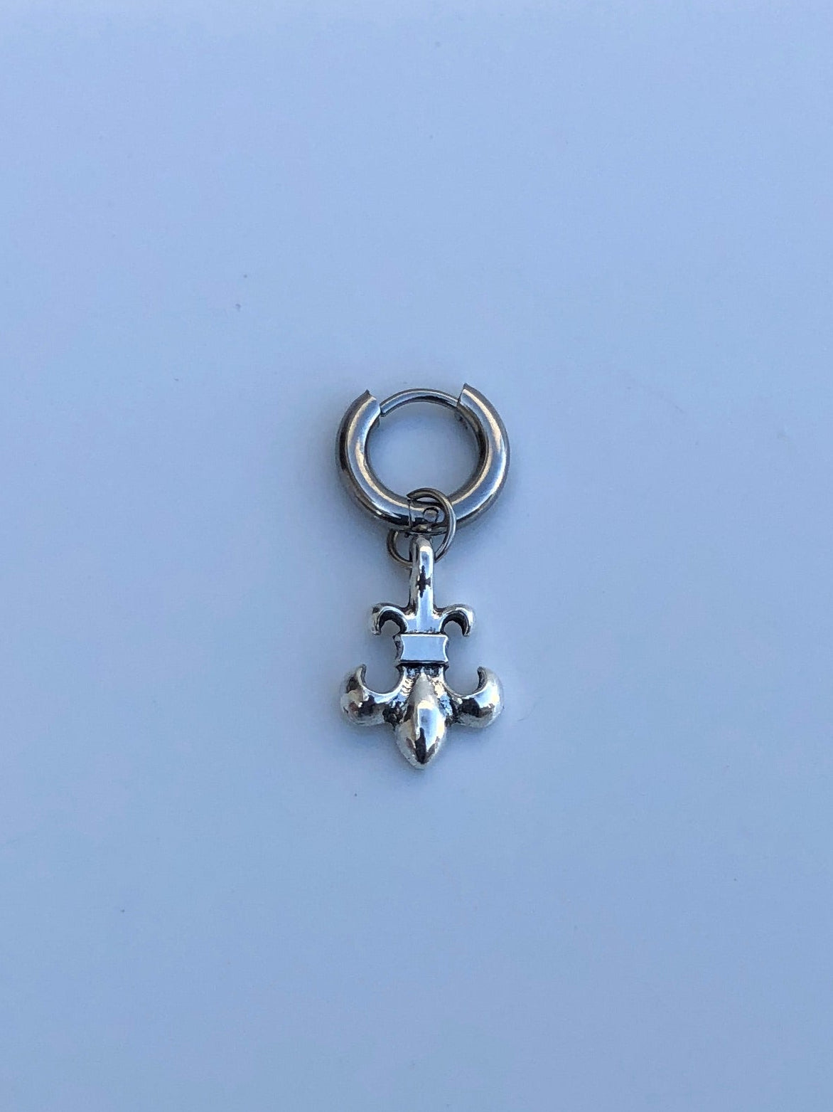 FLEUR EARRING (pierced)