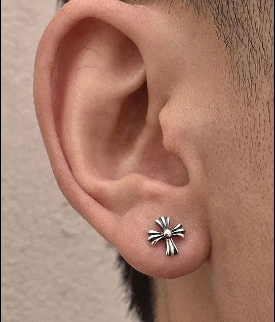 CHROME FLORAL STUD