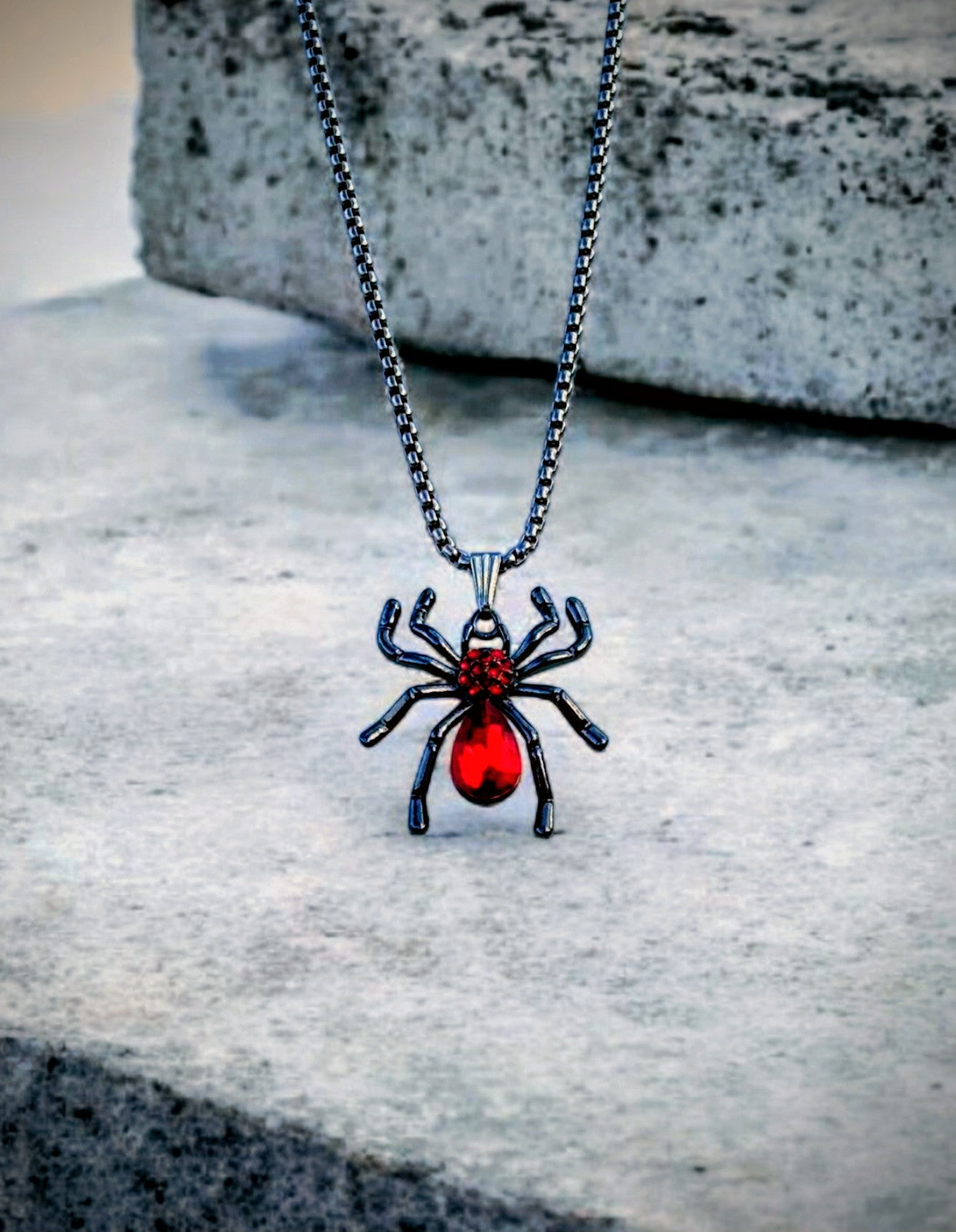 Bloodweaver necklace